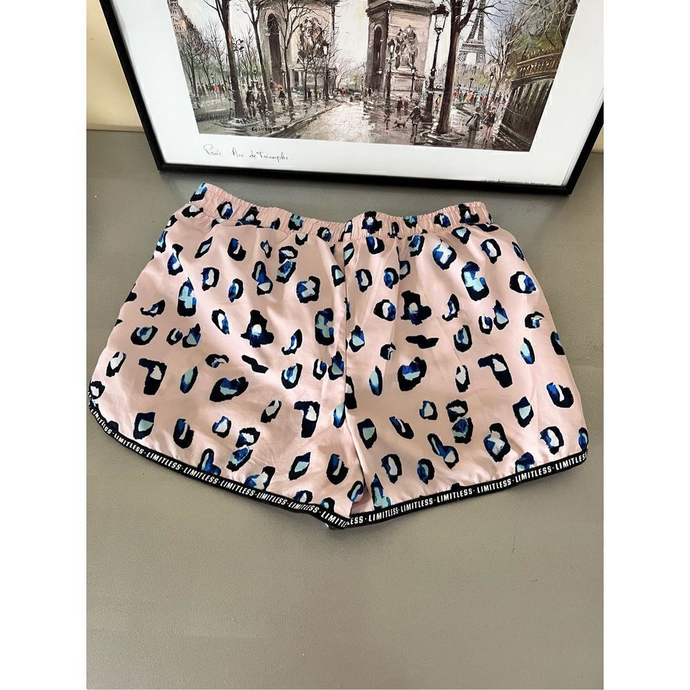 Girl's Active Shorts Set‎ - Picture 3 of 15
